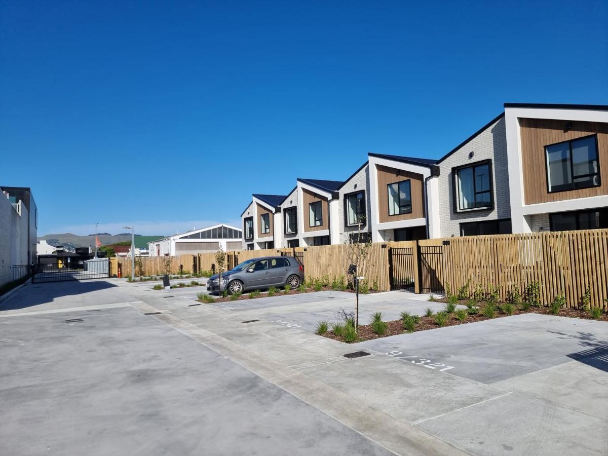 Villa Addington Townhouse With Carpark 8Mins Walk To Hagley Park South Christchurch Esterno foto