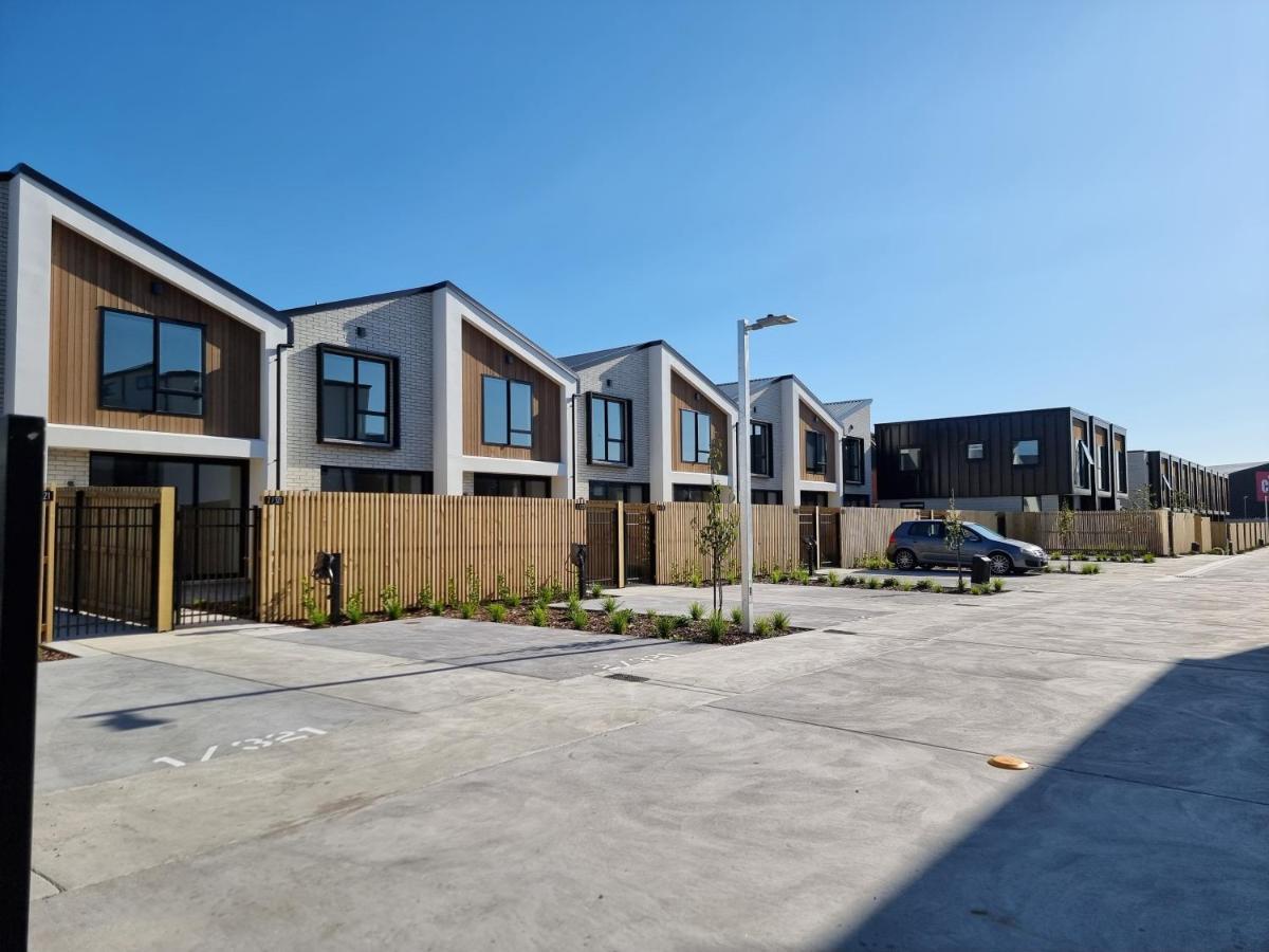 Villa Addington Townhouse With Carpark 8Mins Walk To Hagley Park South Christchurch Esterno foto