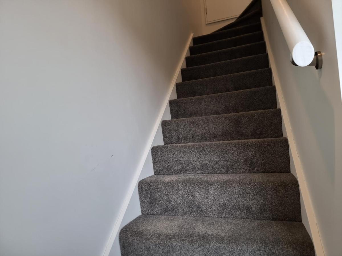 Villa Addington Townhouse With Carpark 8Mins Walk To Hagley Park South Christchurch Esterno foto