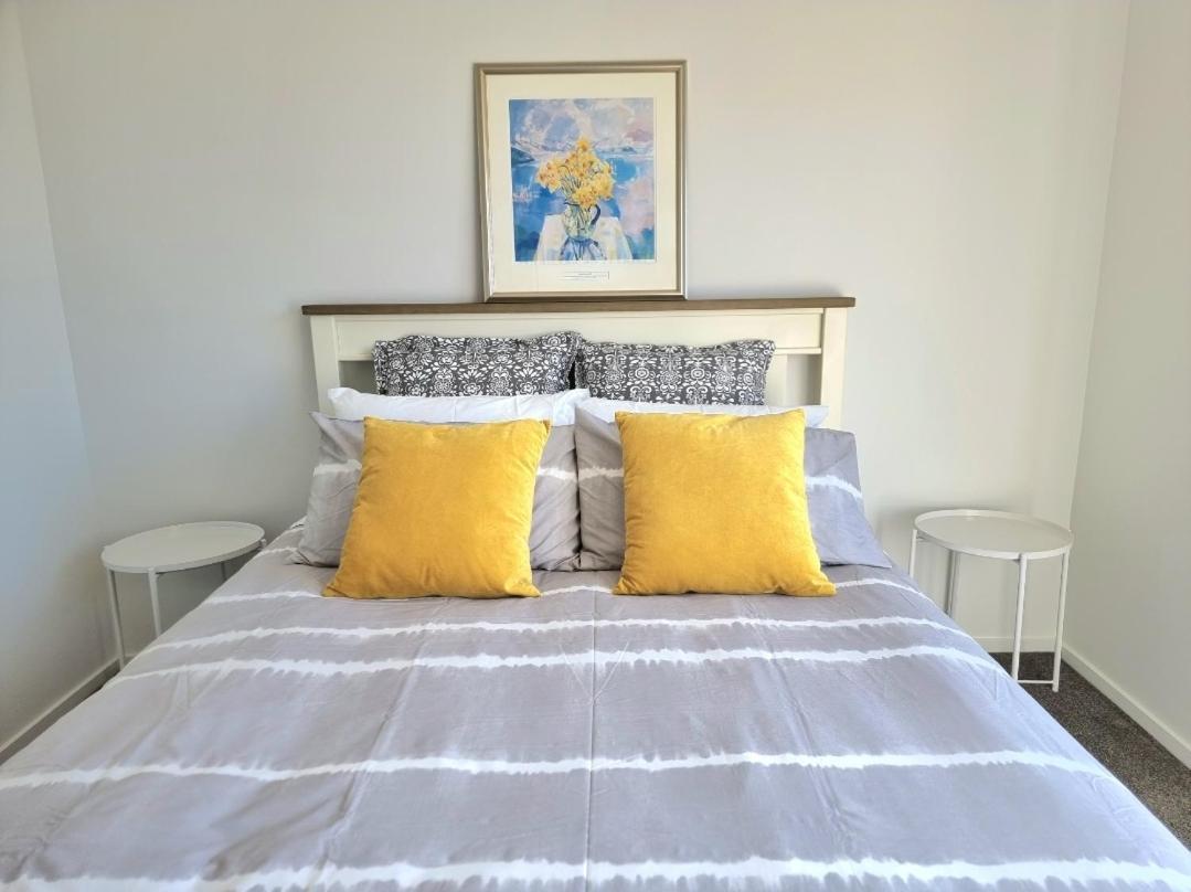 Villa Addington Townhouse With Carpark 8Mins Walk To Hagley Park South Christchurch Esterno foto