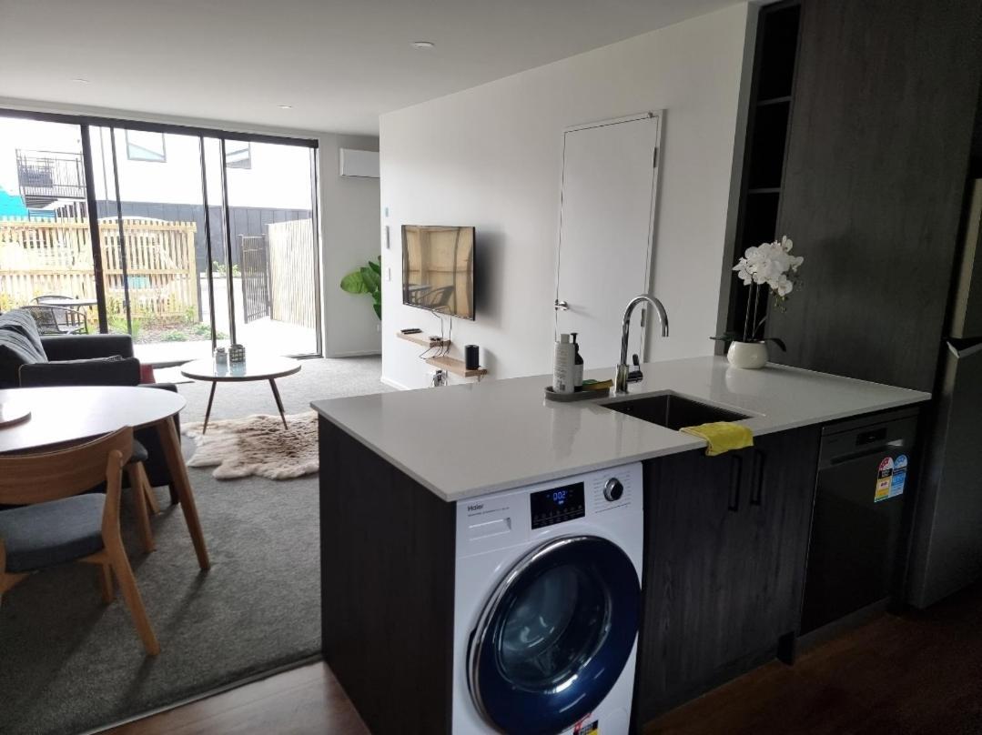 Villa Addington Townhouse With Carpark 8Mins Walk To Hagley Park South Christchurch Camera foto